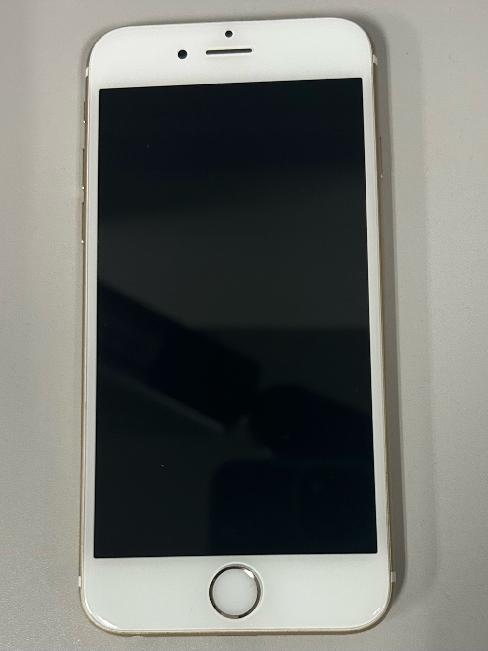 iPhone 6S White Front Smartphone with Gold Back